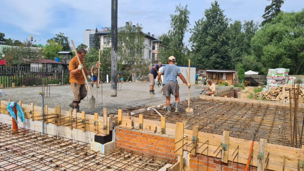 Заливка плиты перекрытия и ростверка в Соснах